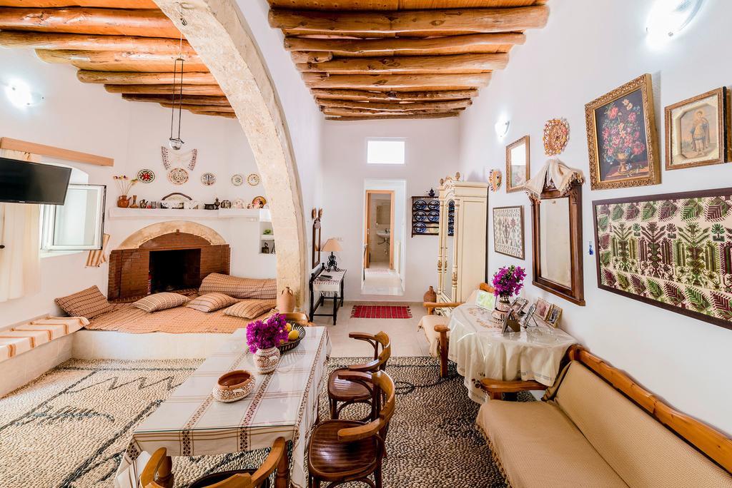 Kamariko Traditional House アファンドウ 部屋 写真
